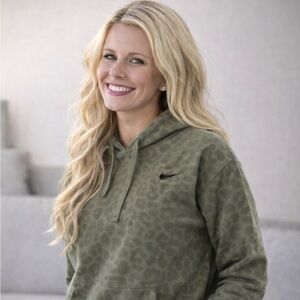 Nike Women’s Olive Green Leopard Print Hoodie – Size Large